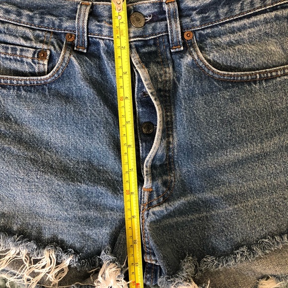 Levi's Vintage 501 Cutoff Jean Shorts - Picture 5 of 7